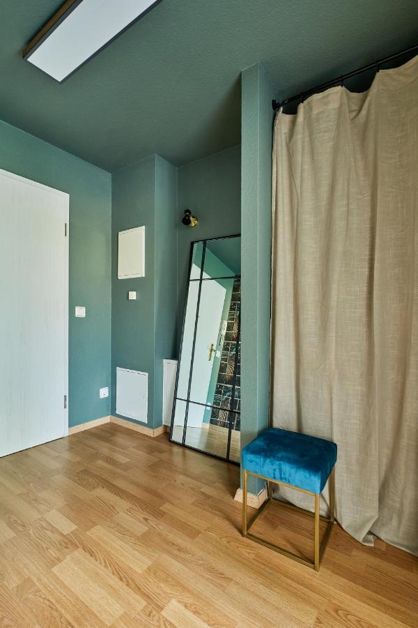 Spaciousliving Design Apartment - Central - Box Spring Bed - Exhibition Дрезден Экстерьер фото